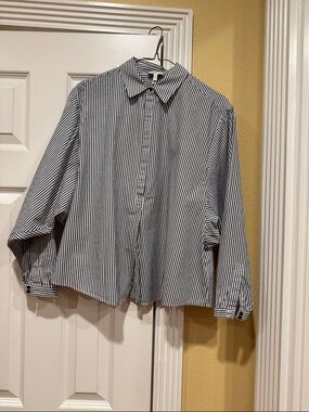 Joie - Charcoal blue & White Striped Button-Up blouse - small